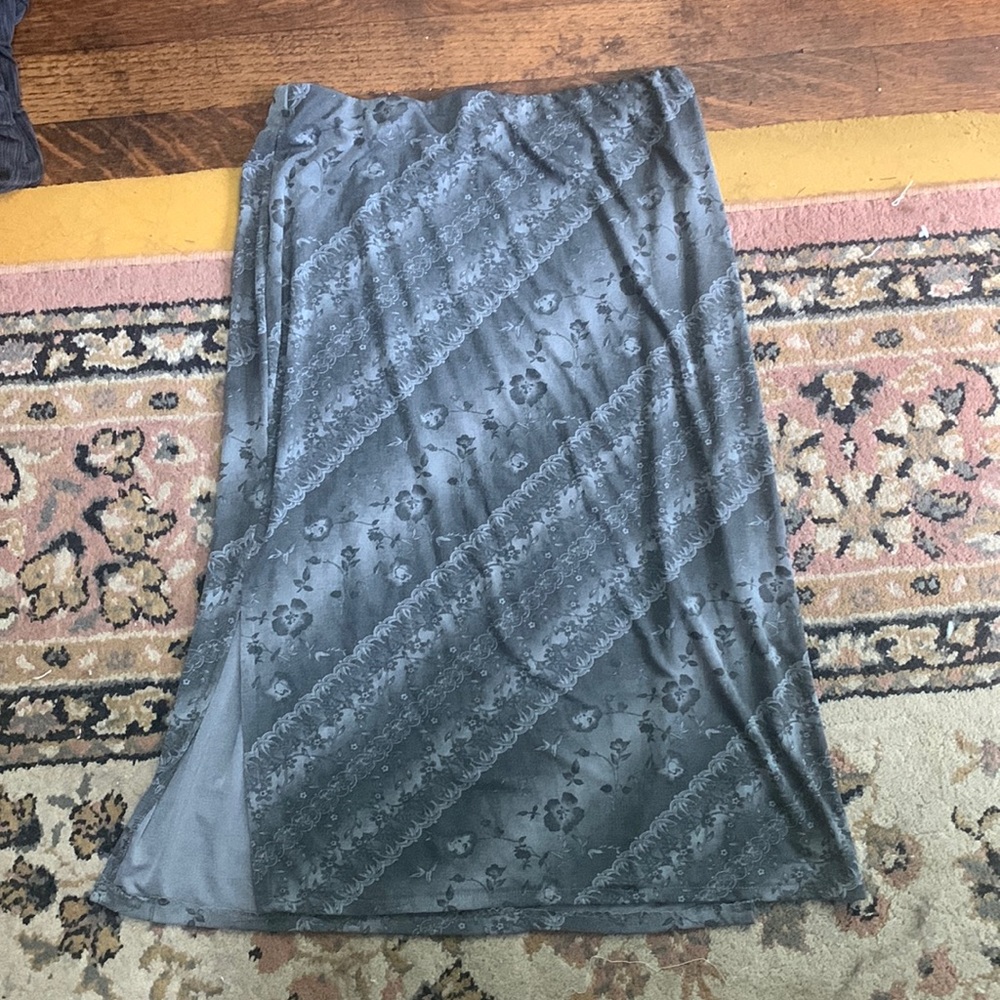 Y2K silver silk elastic waist skirt with slits